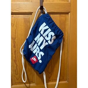 Nike Air Kiss My Airs Drawstring Cinch Bag Navy Blue Rope Backpack Zip Pocket